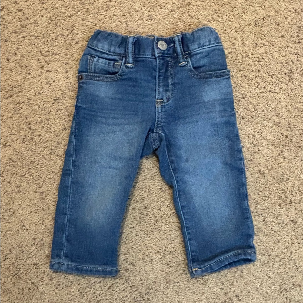 Gap Jeans with hook and zipper. Waistband has elastic and buttons, 12-18 months.